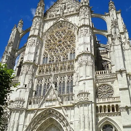 Apartment Le Parfait Beauvais